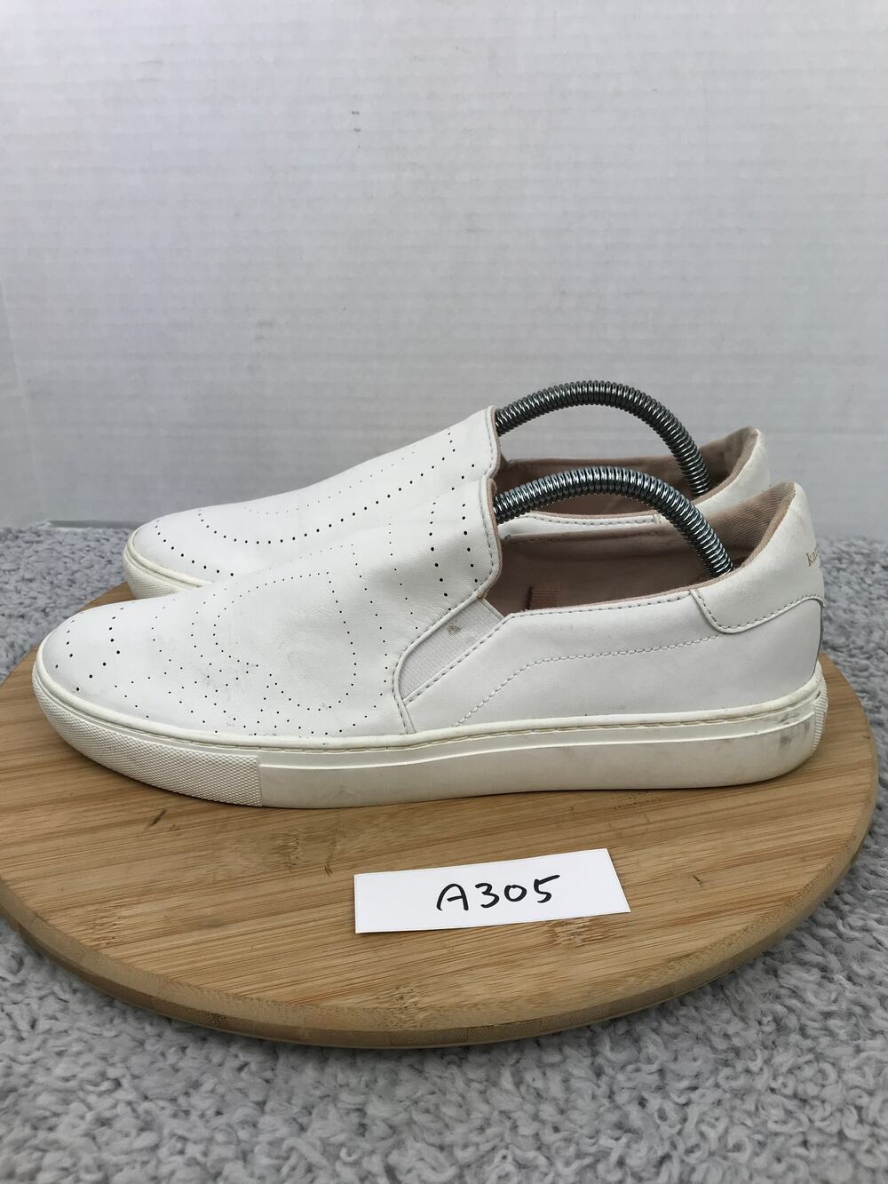Kate Spade New York Womens 9.5B Azores White Perforated Slip On Casual Sneaker